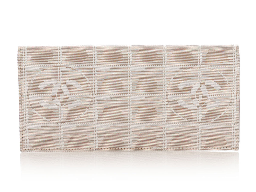 Chanel Vintage Beige Travel Ligne Long Wallet