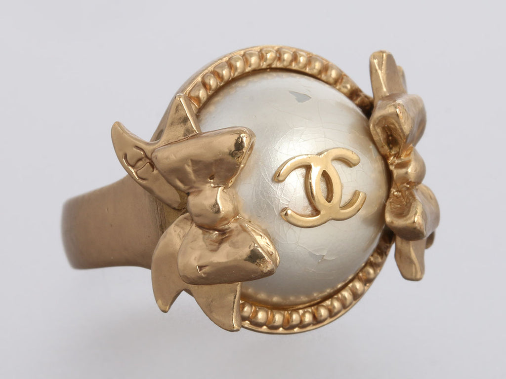 Chanel Pearl Bow Ring