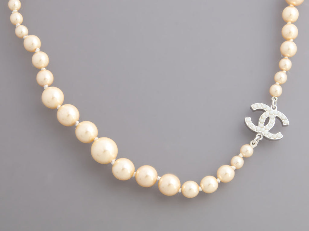 Chanel Pearl Long Necklace
