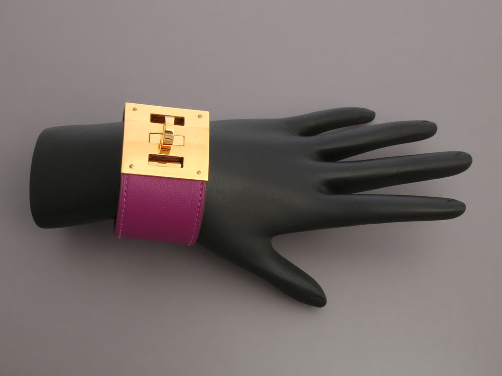 Hermès Anemone Swift Kelly Dog Bracelet