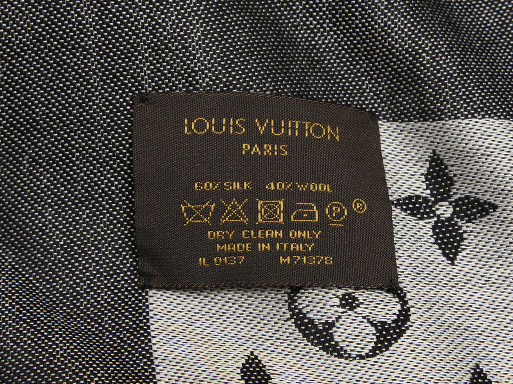 Louis Vuitton Black and Gray Umbra Shawl
